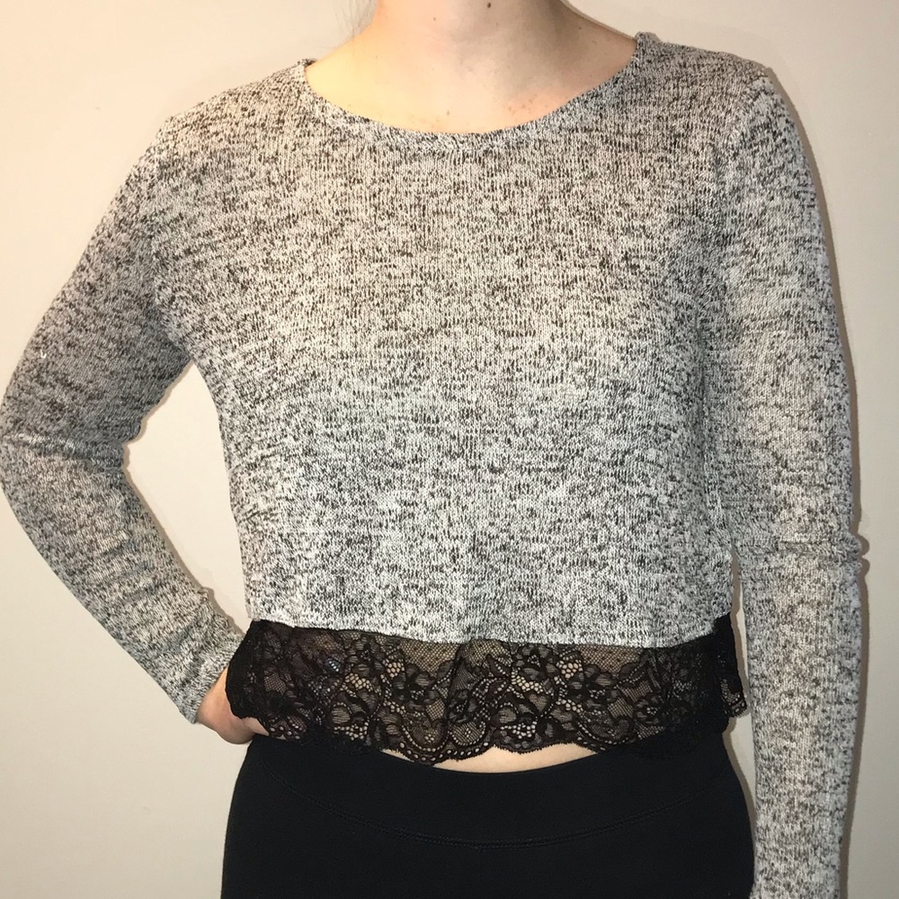 grey crop top with black lace trim